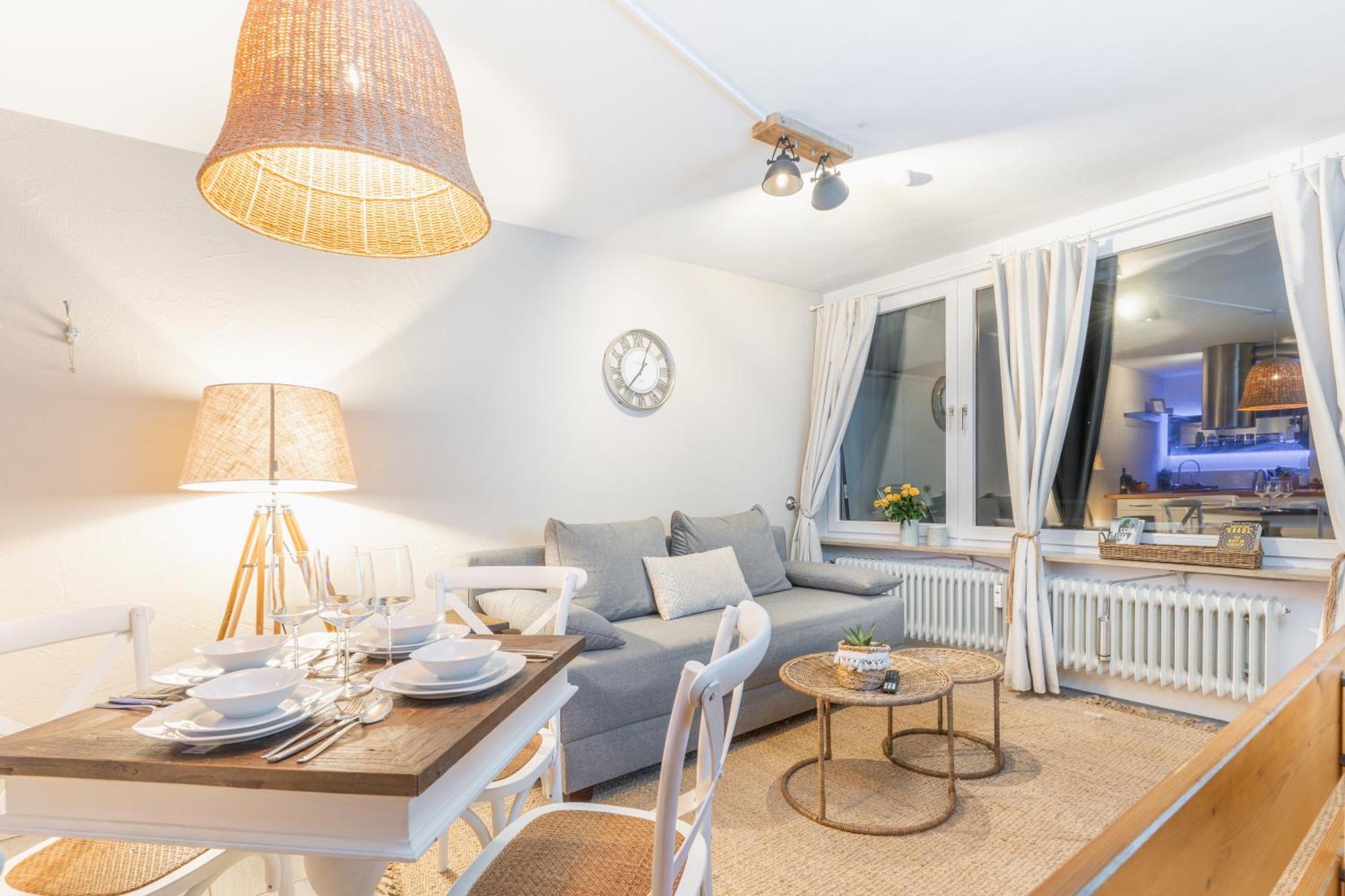 Apartment Seeblick-oase Istayunixi Seenaehe-sauna-balkon-netflix-parkplatz Ohningen