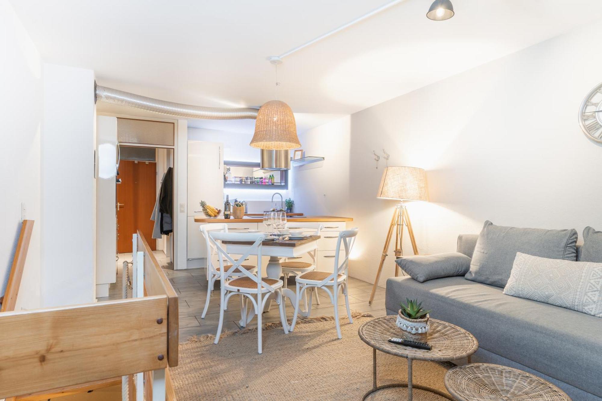 Seeblick-oase Istayunixi Seenaehe-sauna-balkon-netflix-parkplatz Apartment